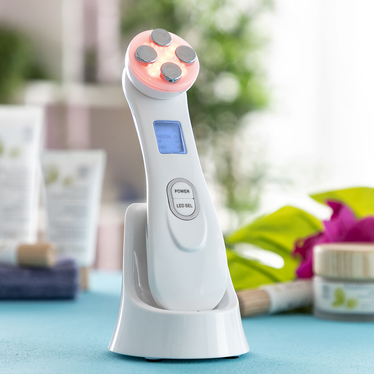 Facial Massager with Radiofrequency, Phototherapy and